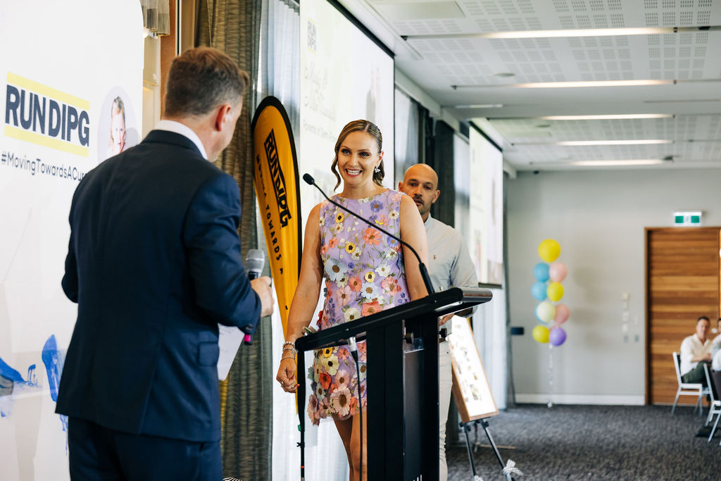 251128-heels-2-heal-181