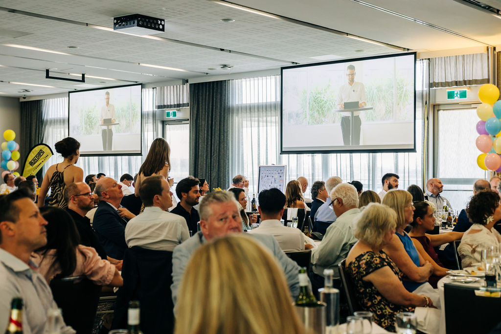 251128-heels-2-heal-196