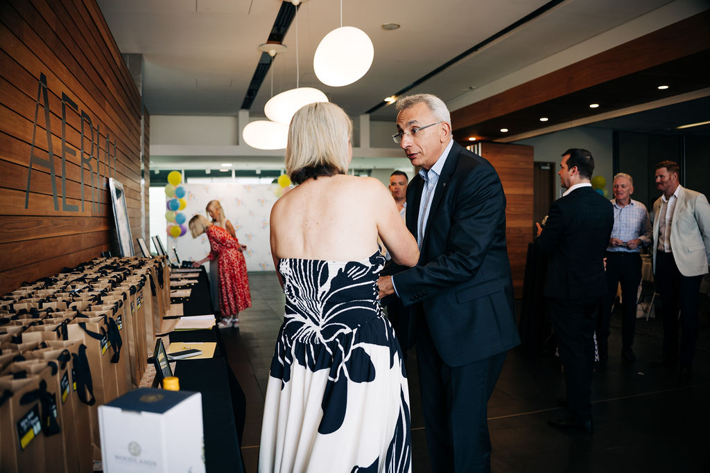 251128-heels-2-heal-228