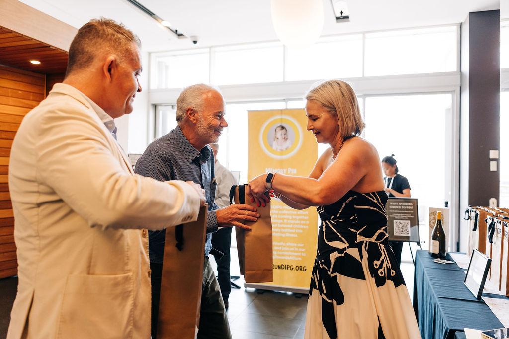 251128-heels-2-heal-230