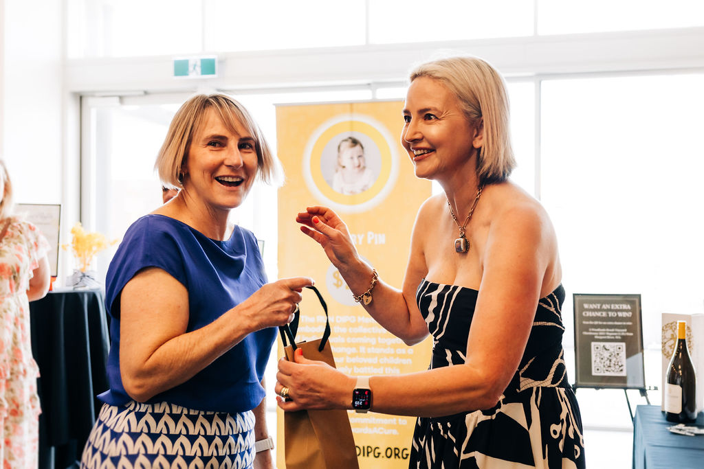 251128-heels-2-heal-232