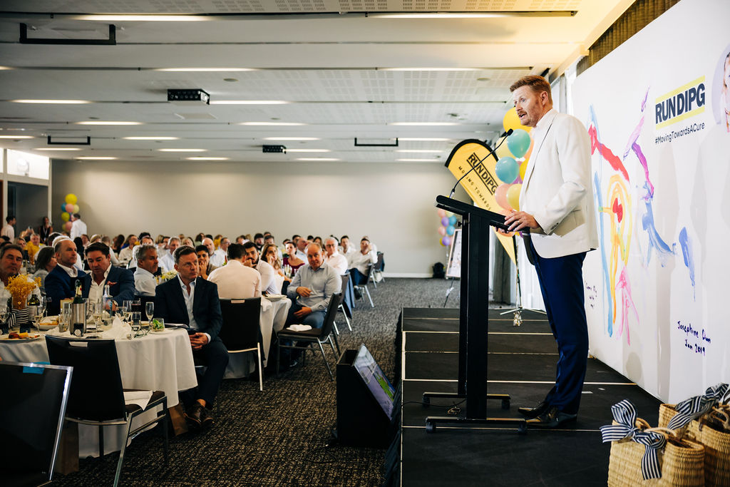 251128-heels-2-heal-261