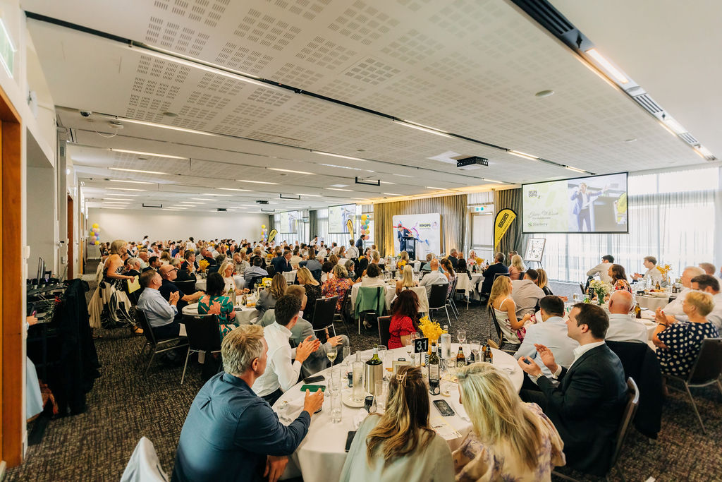 251128-heels-2-heal-281