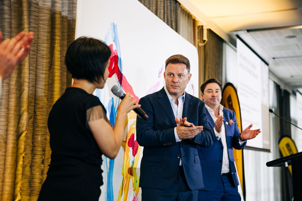 251128-heels-2-heal-304