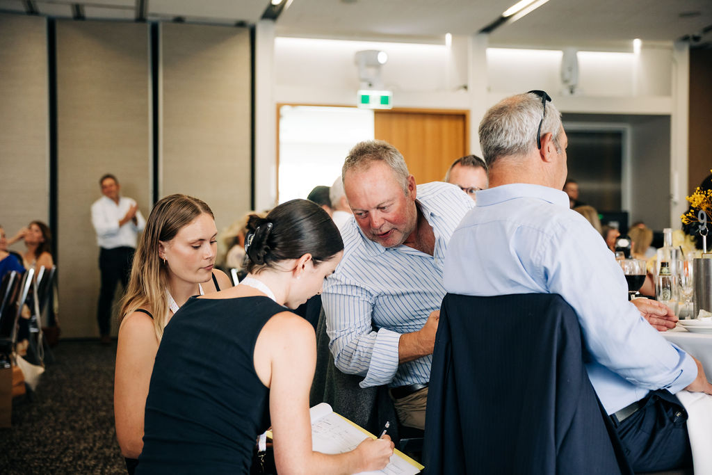 251128-heels-2-heal-323