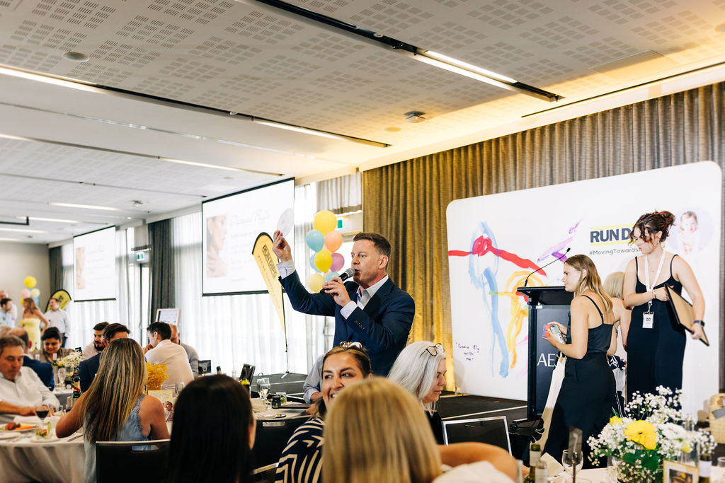 251128-heels-2-heal-347